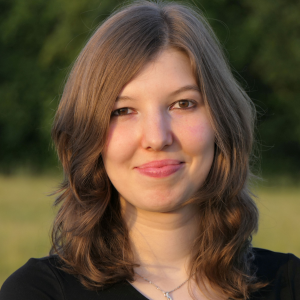 <span style="color:gold;">★★★★★</span><br>Sara D